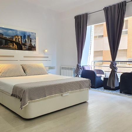 Casamila Guest House Alicante Bagian luar foto